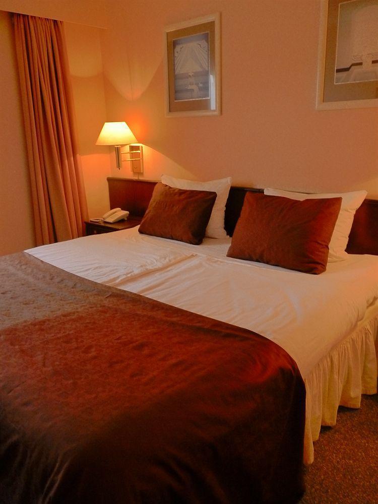 Garni Hotel Oasis Belgrad Dış mekan fotoğraf