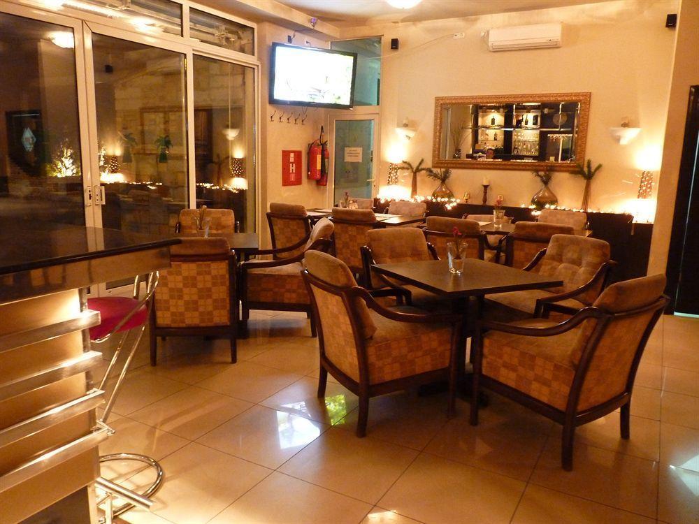 Garni Hotel Oasis Belgrad Dış mekan fotoğraf