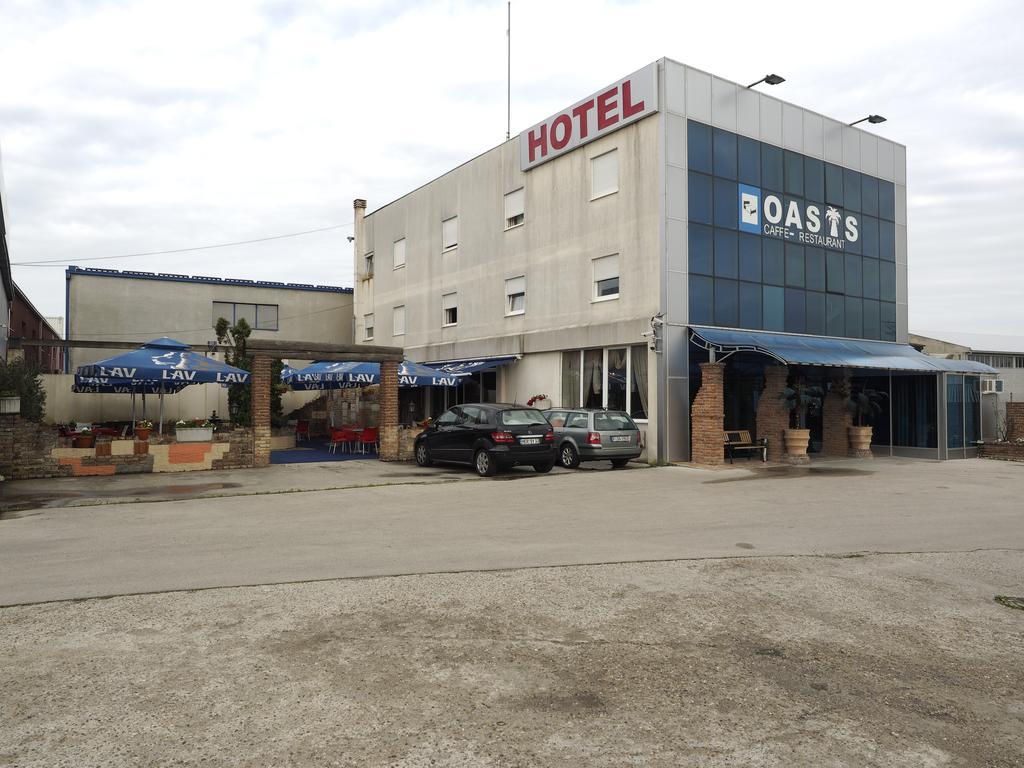 Garni Hotel Oasis Belgrad Dış mekan fotoğraf