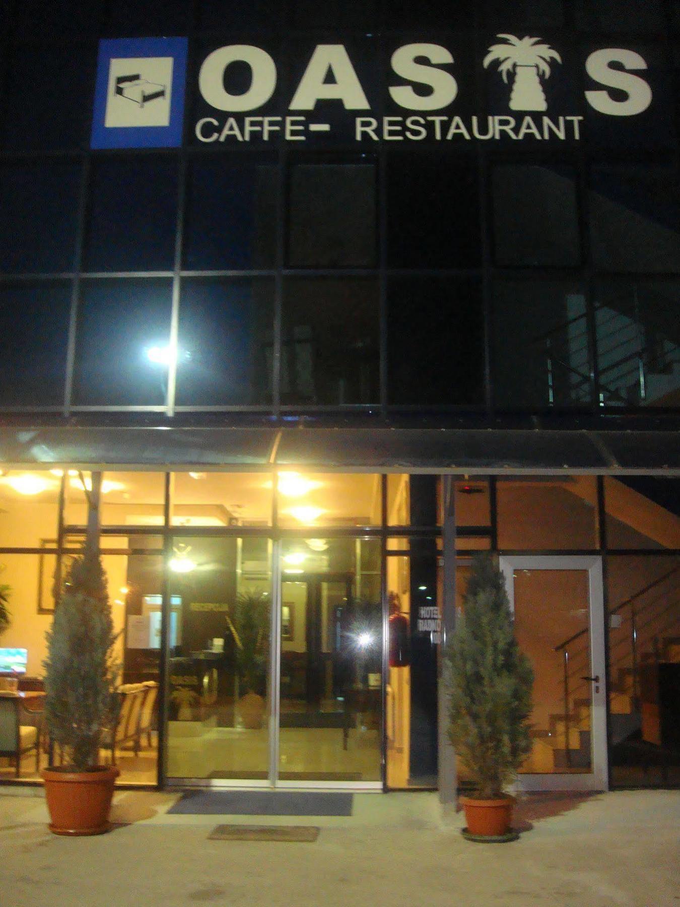 Garni Hotel Oasis Belgrad Dış mekan fotoğraf